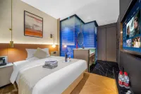 Yisu Qianxun Hotel (Yuanmou West Station No.1 People's Hospital Branch)