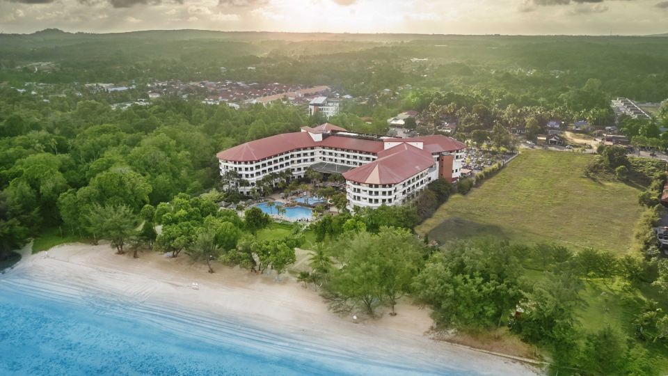 Swiss-Grand Beach Resort Kuantan