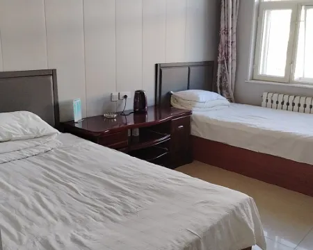 呼瑪人合ホテル 呼瑪のホテル