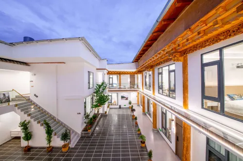 Sengu · Spirit | Light Moon, oxygen supply, Intelligent projection, Light Luxury, Beauty House