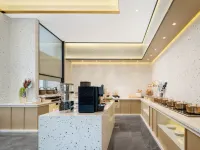 Country Inn & Suites by Radisson，Urumqi High-Speed Railway Station, Jingkai Wanda Plaza Branch Hotels in Urumqi