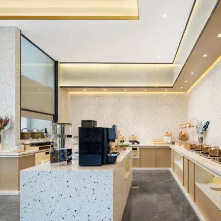 Country Inn & Suites by Radisson，Urumqi High-Speed Railway Station, Jingkai Wanda Plaza Branch Отели рядом со станцией Wulumuqi Railway Station