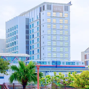 Mercure Okinawa Naha Hotels near Naha Airport