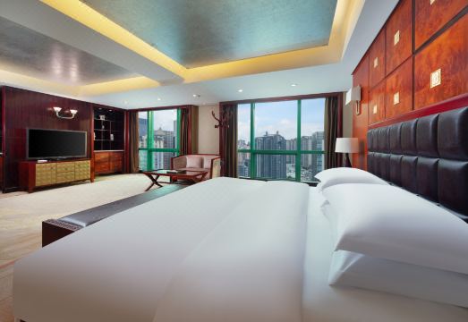 3. 충칭 엠파크 그..