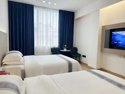 Cenxi Land, Sea and Air Hotel
