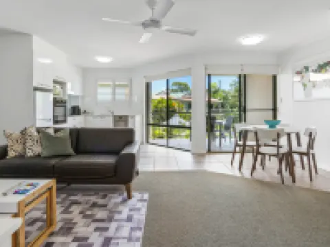 Noosa River Retreat Holiday Apartments Hotels in Noosaville