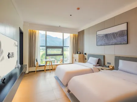 Xi'an 1. Caotang Renjoy Hotel（BYD NO.2 factory） Отели рядом с достопримечательностью «Northwestern Polytechnical University (Chang'an Campus)»