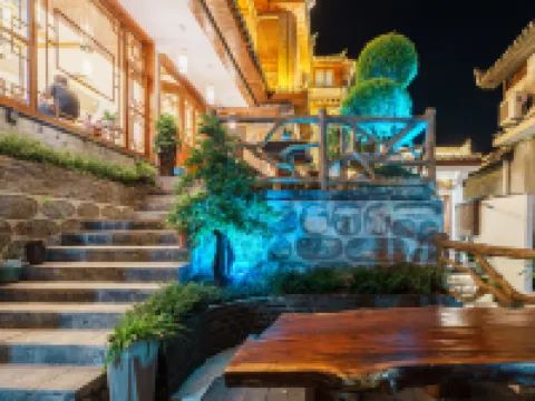 Phoenix Tea Words Listening to Rain River View Homestay (Phoenix Scenic Area Nanhuaqiao Branch) Hotels in Fenghuang County