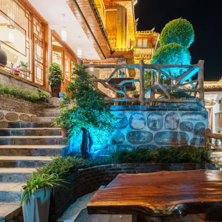 Phoenix Tea Words Listening to Rain River View Homestay (Phoenix Scenic Area Nanhuaqiao Branch)