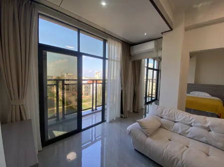 Liangchen Meisu (Golden Beach on Wanwei Island) Отели рядом с достопримечательностью «Wanwei Golden Beach»