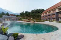 Joglo Ageng Guci Tegal - Pools