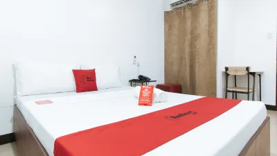 RedDoorz San Antonio Makati Hotels in Makati City