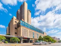 Junshan Haoyue Hotel Hotels near Liuhe Park