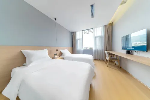 Maria Hotel (Maitreya Bamboo Garden Branch)