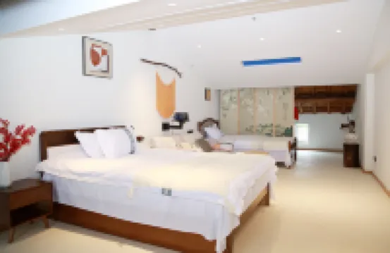 悠然自得·美食街民宿（南潯古鎮南門店）