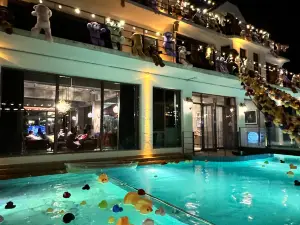 Yabuli Qushe Resort Hotel