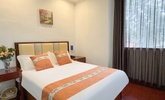 DREAM HOTEL