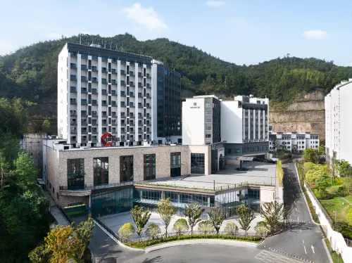 Pan'an Wanda Jin Hotel Hotels in Pan'an