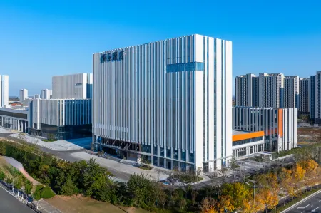 Atour Hotel Xuwu New Area Government Center,Lianyungang Отели рядом с достопримечательностью «Sucheng Chuanshan Mountain Feipu Scenic Area»