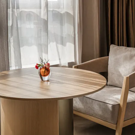 Crystal Orange Yangjiang Jiangcheng Jinshan Road