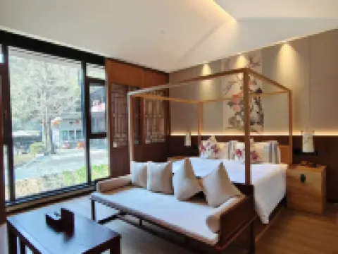 Pengzhou Chanyi Danjing Biography Institute Hotels in Pengzhou