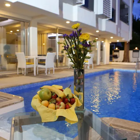 Letstay Hotel - Adults Only Отели рядом с достопримечательностью «Эски Лара»