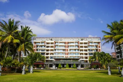 Little Yellow Duck International Health and Wellness Mansion Hotel Các khách sạn ở Linh Thủy