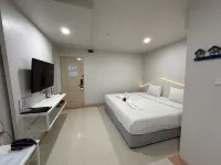 Bed by Boat @Nonthaburi Pier