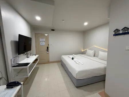 Bed by Boat @Nonthaburi Pier