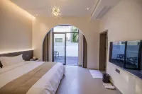 HOMESTAYIN TIME