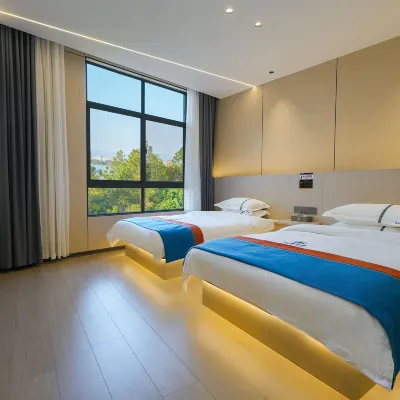 Maitreya Lake Riverside Homestay (Huquan Water Town Tourist Resort Branch) Hotels near Honghe Nativeland