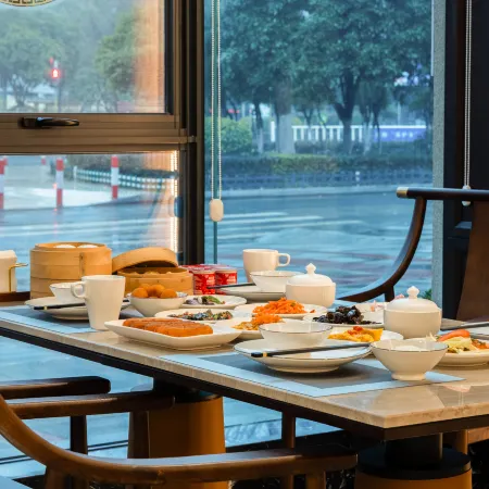 TILL BRIGHT Hotel (Yueyang Huarong  Branch)