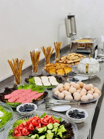 HOTEL AFSONA Отели рядом с достопримечательностью «Медресе Чор Минор»