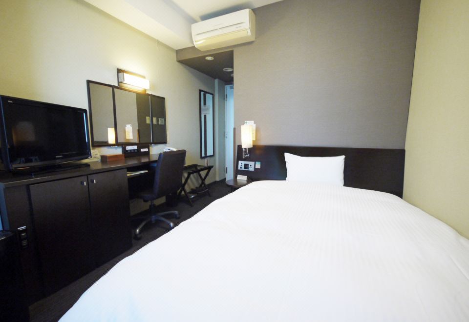 3. 호텔 루트 인 ..