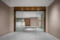 Zhiyi Holiday Hotel (Bazhong East Railway Station)