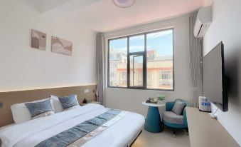 Jun Yue Hotel (Yangqiao Street)