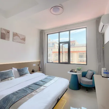 Jun Yue Hotel (Yangqiao Street)