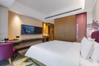 MEHOOD LESTIE HOTEL