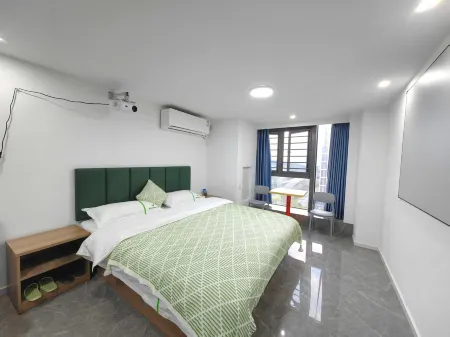Xingyue Movie Apartment (Fuzhou South Railway Station) Отели рядом с достопримечательностью «Mingcheng Center»