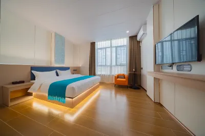 Yuanjuge Serviced Apartment (Boluo Huzhen)