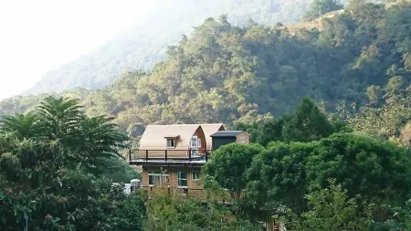 Song Hua Ju Отели рядом с достопримечательностью «Ферма Уй-Цзян»