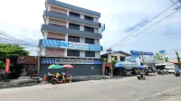 Irich residence (South Samrong) 6 Kms BTS-Pu Chao Wat Mok 주변 호텔