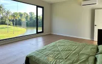 The Luxurious 231, Lake House Villa Hoteles en Pegoh