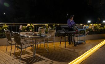 Zhang Xiaoying Seaside Garden Hotel