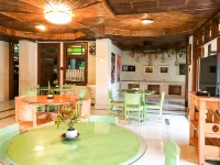 Tripletree Arys Garden Hotel - breakfast