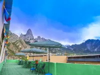 扎尕那雲境宗巴民宿