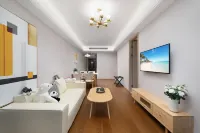 Zhoushan Yuelu Resort Hotel (Zhujiajian Wugongshi Wharf Putuoshan Airport)