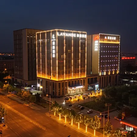 Lavande Hotel (Cangzhou Jiuhe East Road Development Zone Management Committee)