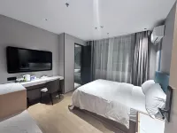 VICTORIA Hotel (Gushu Subway Station, Shenzhen Airport)