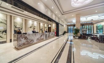 Palace Hotel (Chengdu Zoo Zhaojuesi South Road Subway Station)